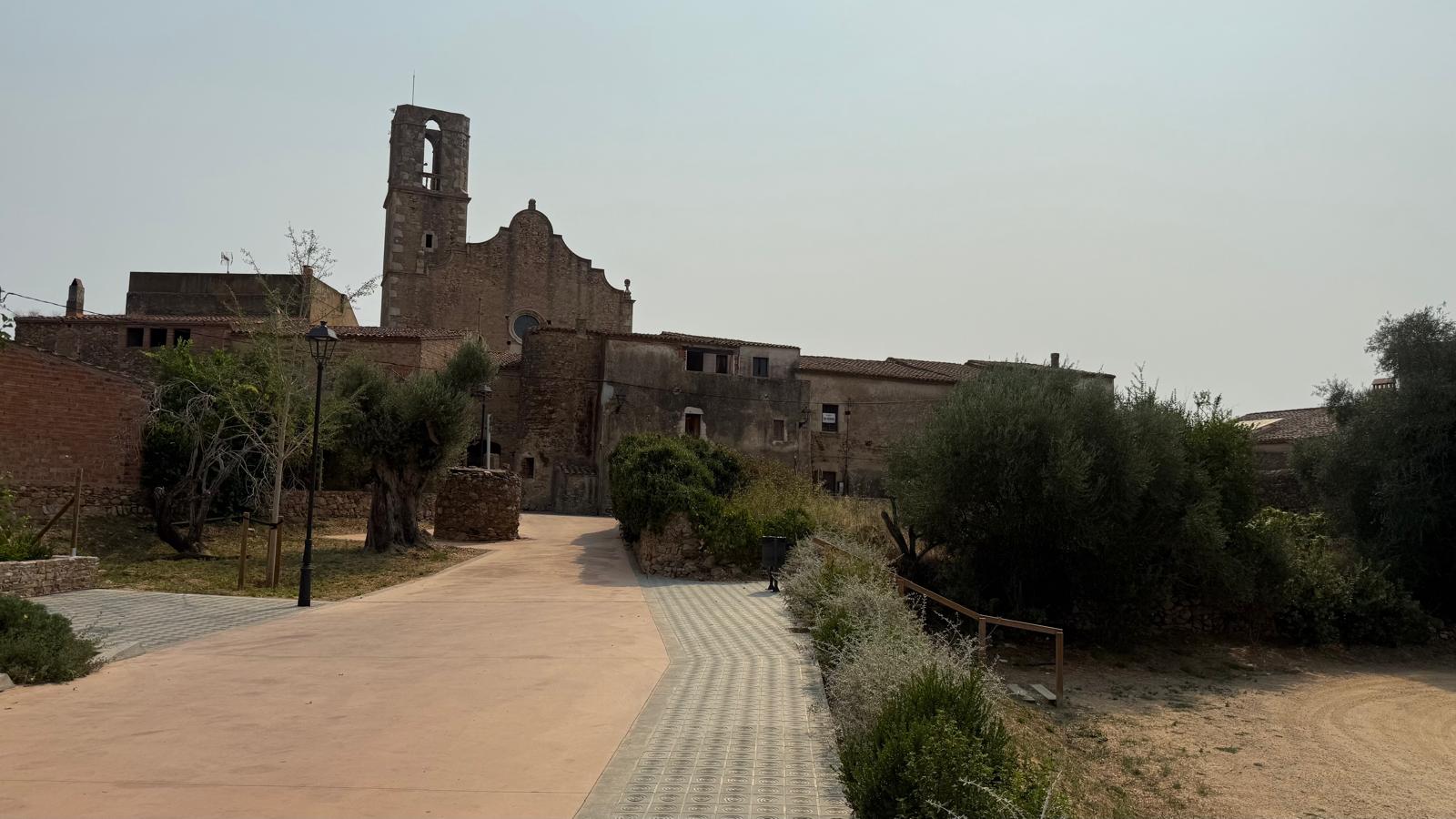 JOYA ARQUITECTÓNICA EN PLENO CORAZÓN DEL BAIX EMPORDÀ