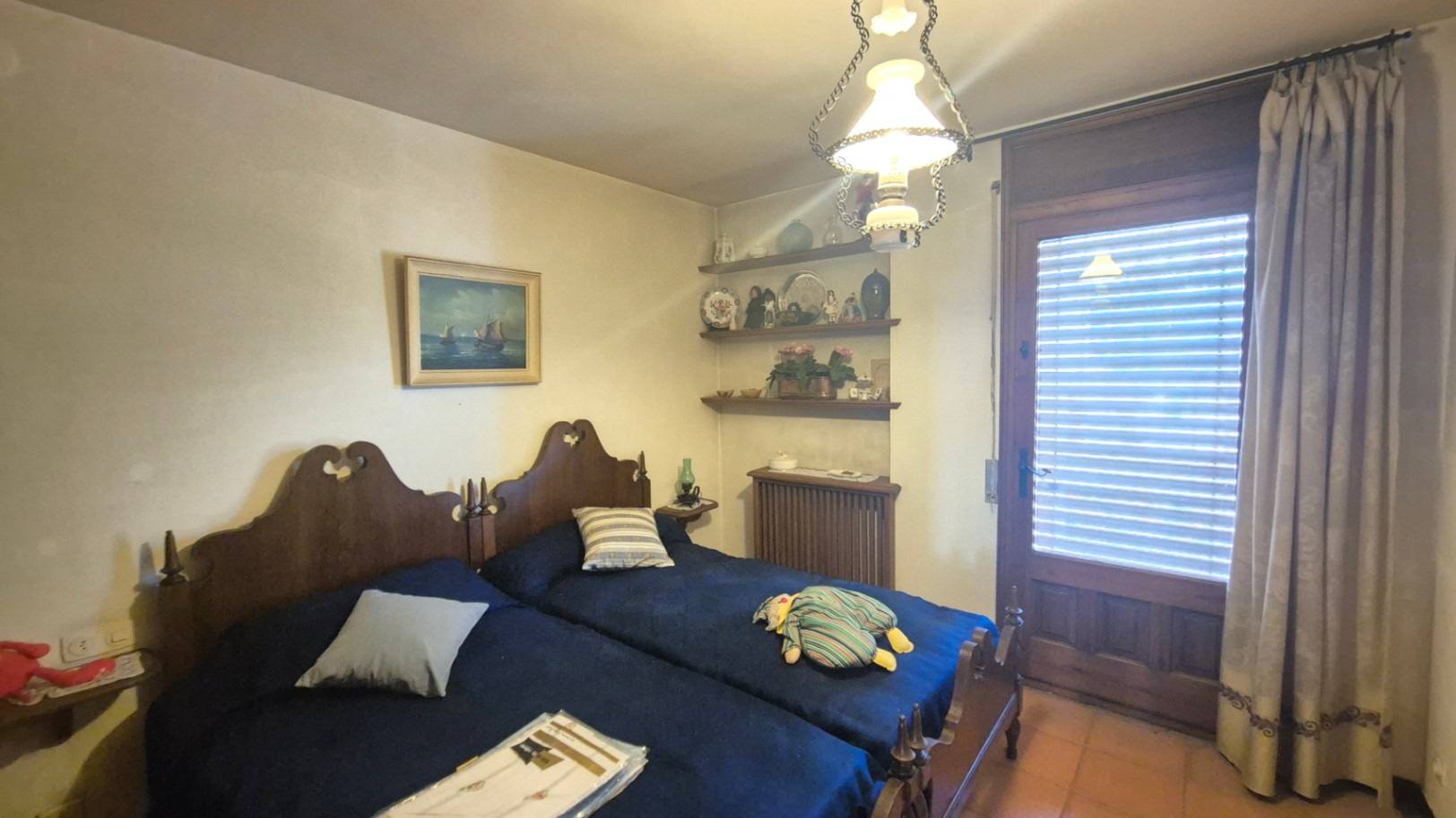 CASA EN VENTA CON GARAJE Y JARDÍN EN EL CENTRO DE PALAFRUGELL