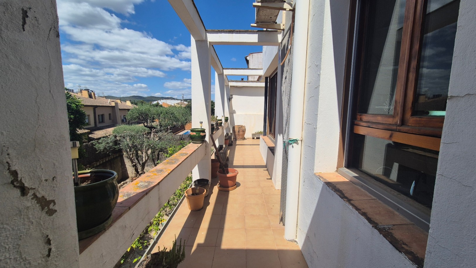 CASA EN VENTA CON GARAJE Y JARDÍN EN EL CENTRO DE PALAFRUGELL
