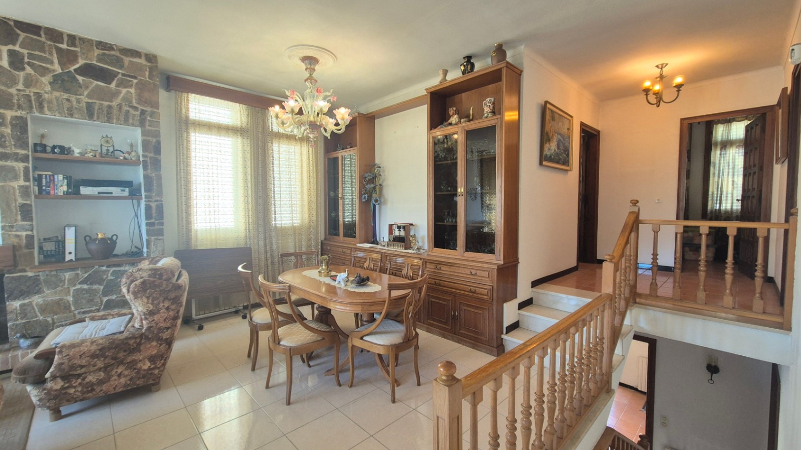 CASA EN VENTA CON GARAJE Y JARDÍN EN EL CENTRO DE PALAFRUGELL