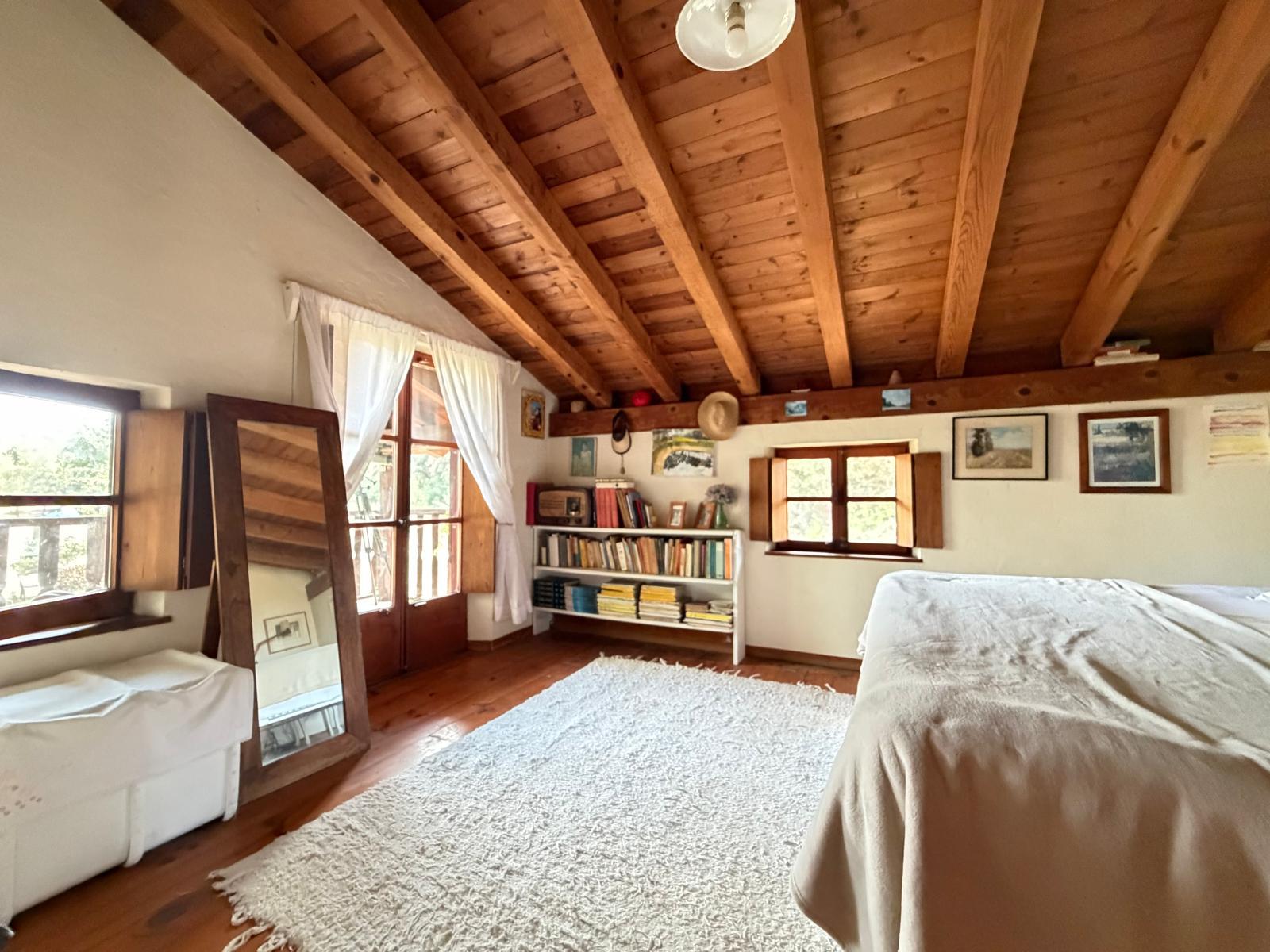 FINCA DE 71.160 M2 CON CASA DE CAMPO EN VENTA SITUADA EN RUPIÀ