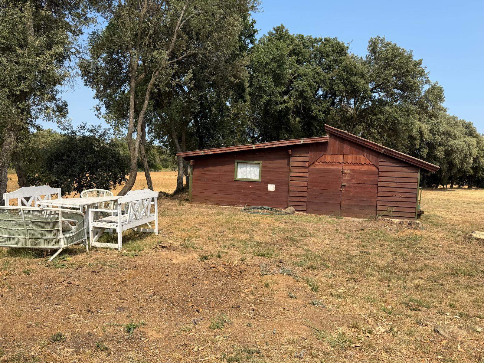 FINCA DE 71.160 M2 CON CASA DE CAMPO EN VENTA SITUADA EN RUPIÀ