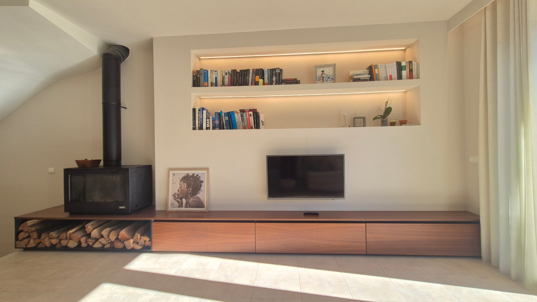 Casa con jardín y piscina comunitaria,  situada a pie del casco histórico de Pals, Girona, Baix Empordà.