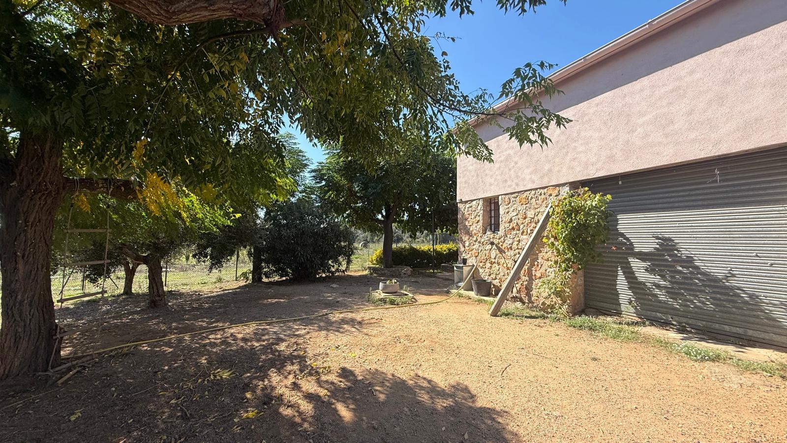 MAGNÍFICA CASA DE CAMPO CON CASI 1'5 HTAS DE TERRENO EN ALBONS, BAIX EMPORDÀ, GIRONA