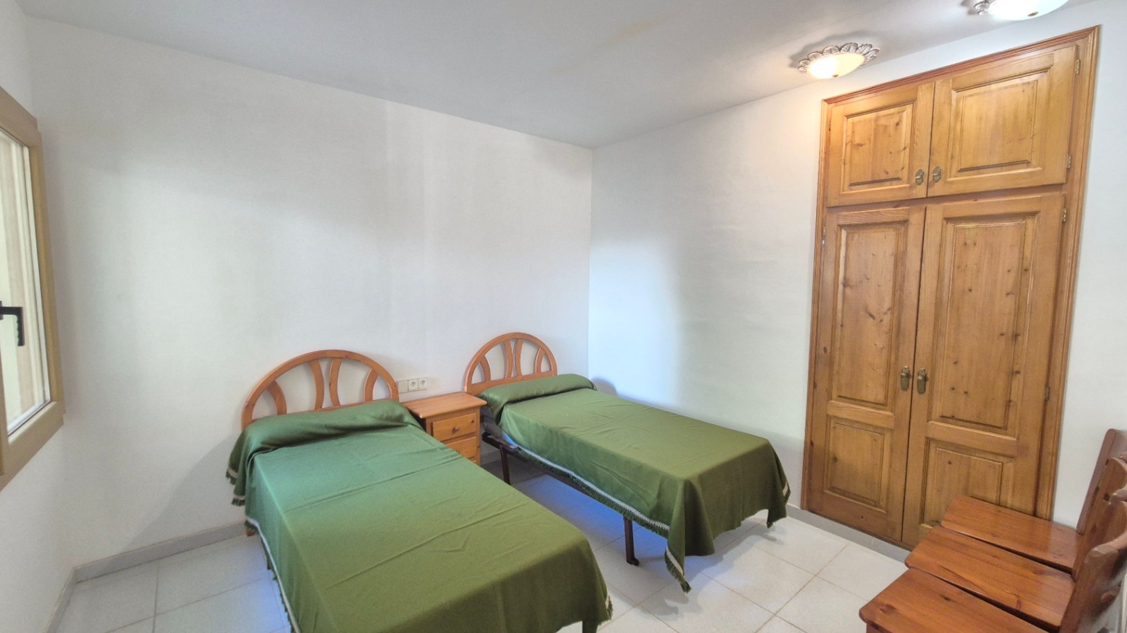 FANTÁSTICO CHALET A CUATRO VIENTOS, SITUADO MUY CERCA DE LA PLAYA DE TAMARIU