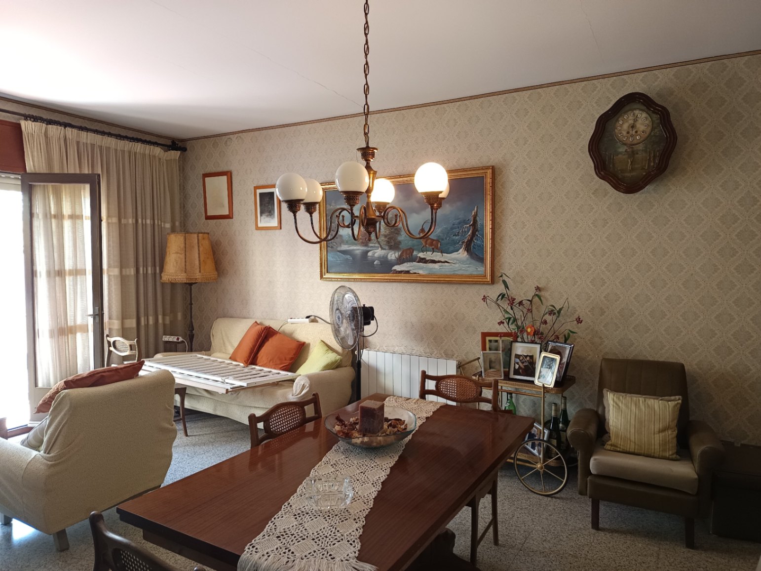 Casa de pueblo en venta, con gran jardín, varias terrazas y local comercial -  Centro de Palafrugell, Girona, Baix Empordà.